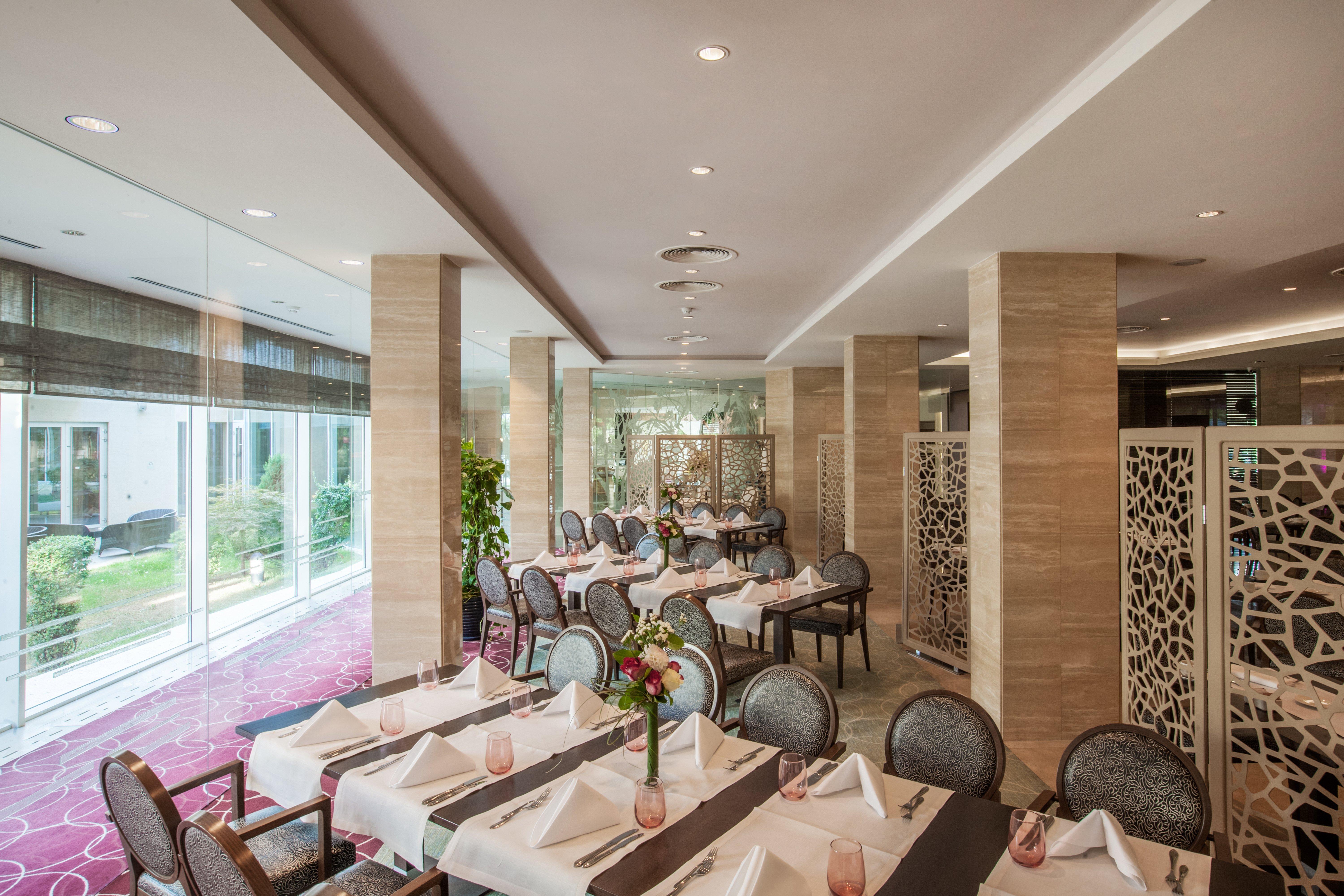 Crowne Plaza Bucharest By Ihg Hotel Exterior foto