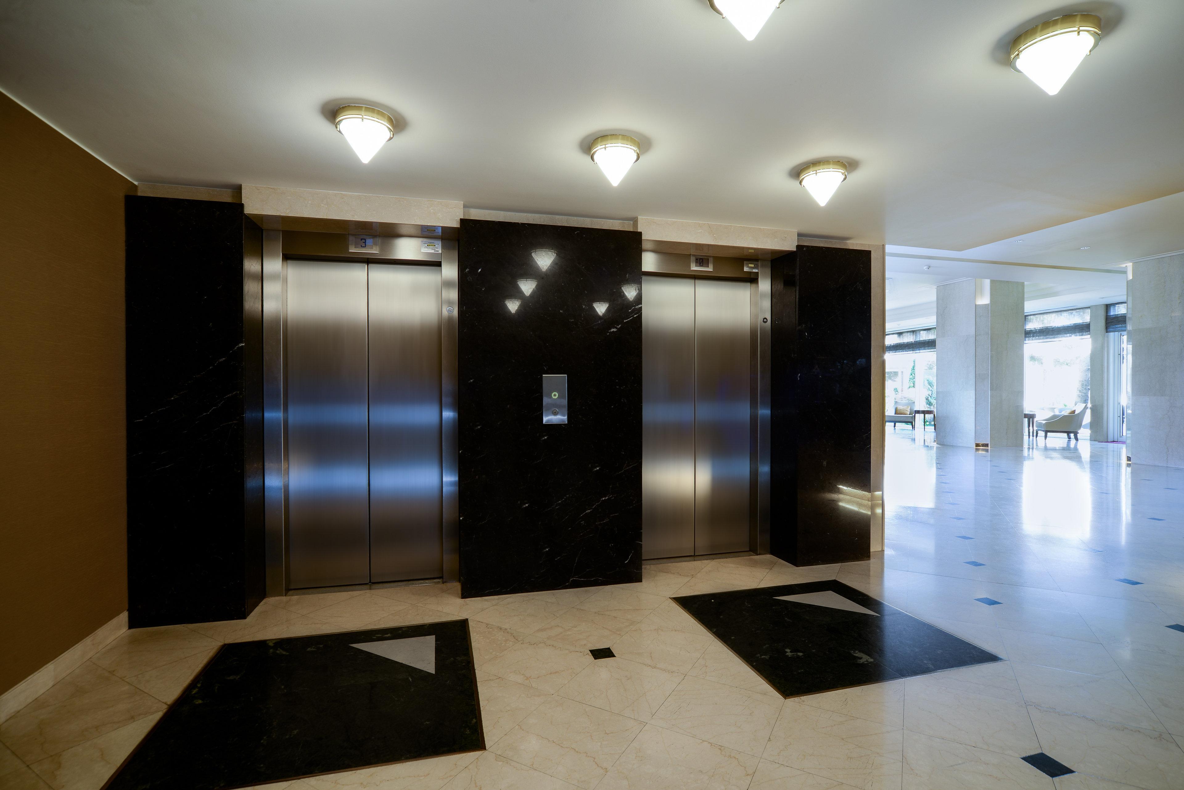 Crowne Plaza Bucharest By Ihg Hotel Exterior foto