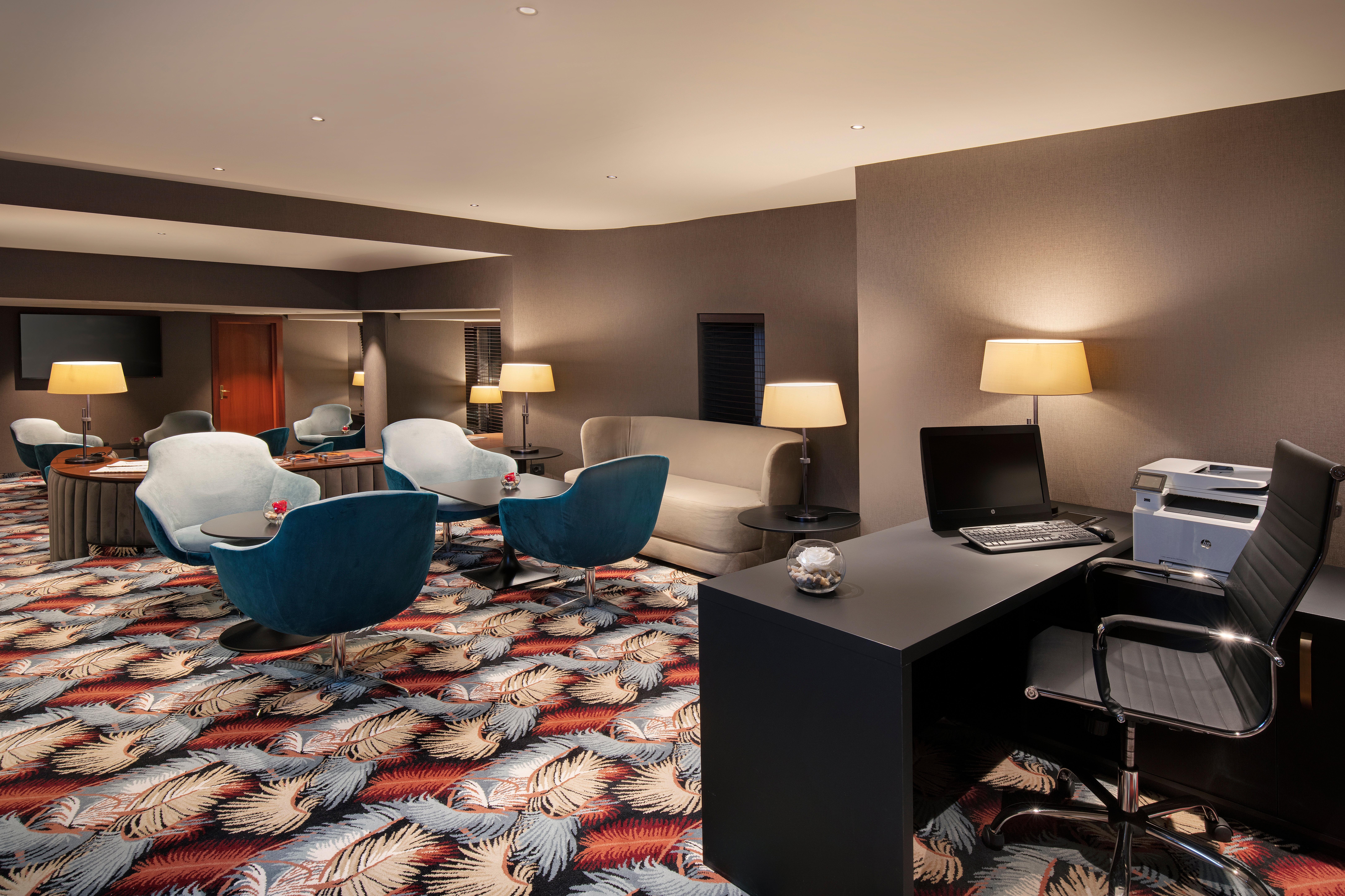 Crowne Plaza Bucharest By Ihg Hotel Exterior foto