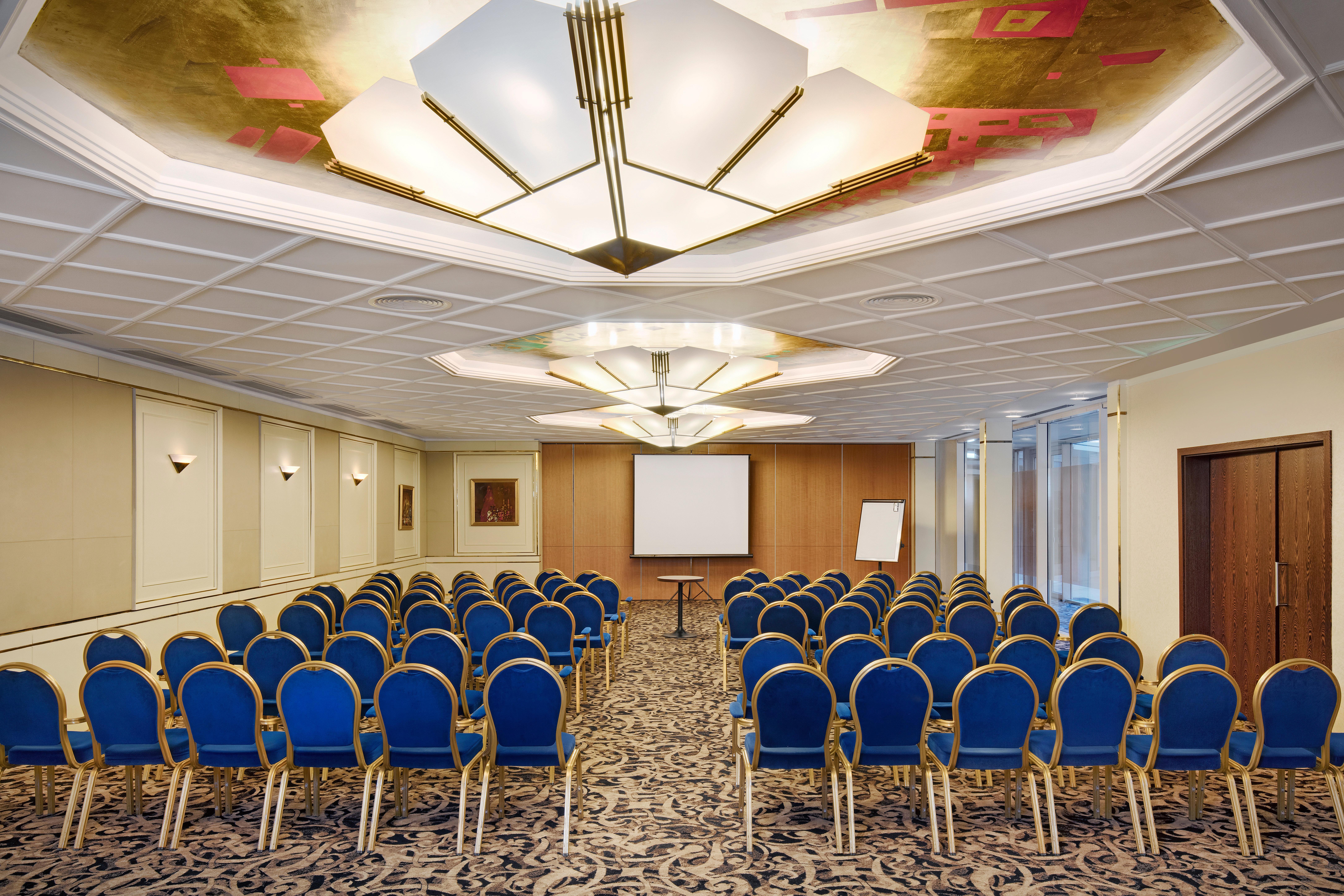 Crowne Plaza Bucharest By Ihg Hotel Exterior foto