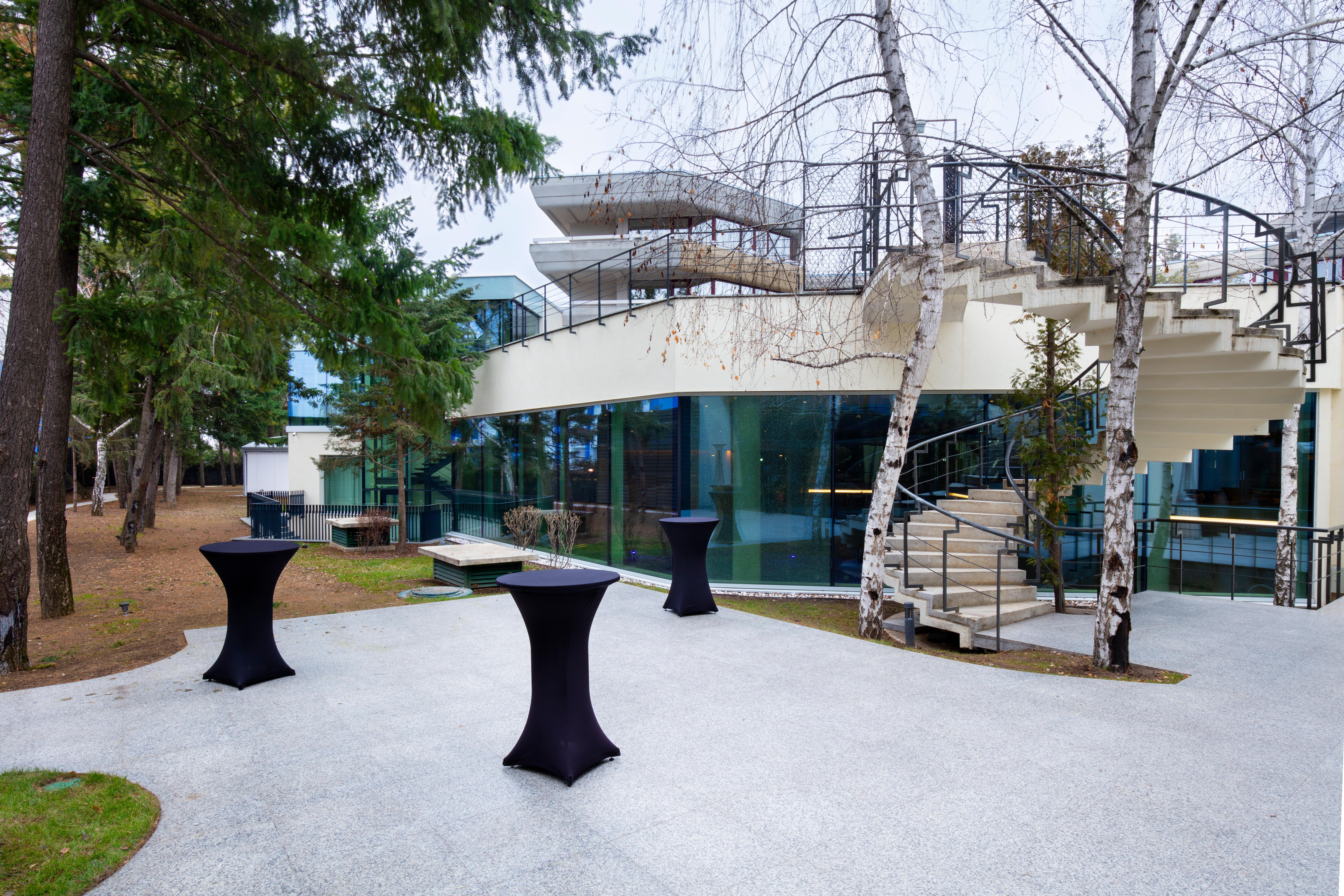 Crowne Plaza Bucharest By Ihg Hotel Exterior foto